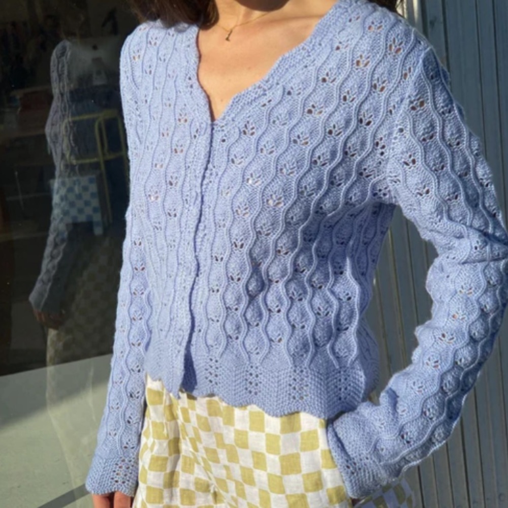 Lisa Says Gah Refinery29 Find Me Now Kyrie Blue Bell Cardigan